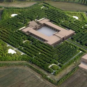 Самый большой в мире лабиринт из растений появился в Италии