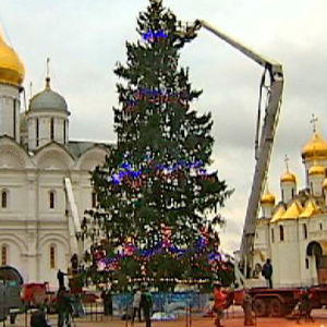 Главная новогодняя елка России готова к праздникам