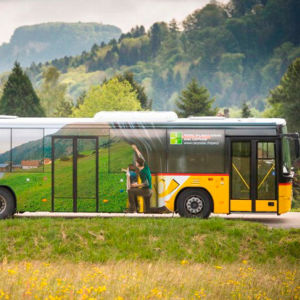 Необычный «Ландшафтный» автобус курсирует в Швейцарии